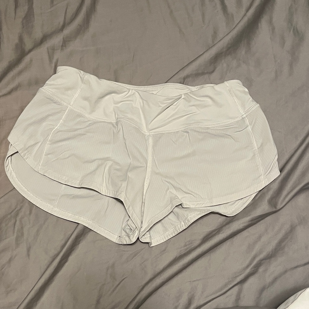 lululemon athletica Women's Athletic Shorts in Cream